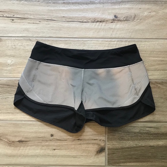 Lululemon Speed Shorts - SE Reflective, Size 6 - Picture 3 of 8